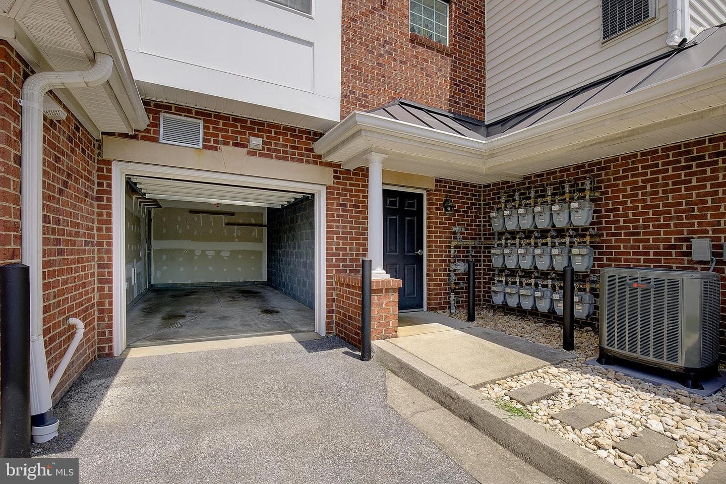 1403 Wigeon Way #302 photo 4