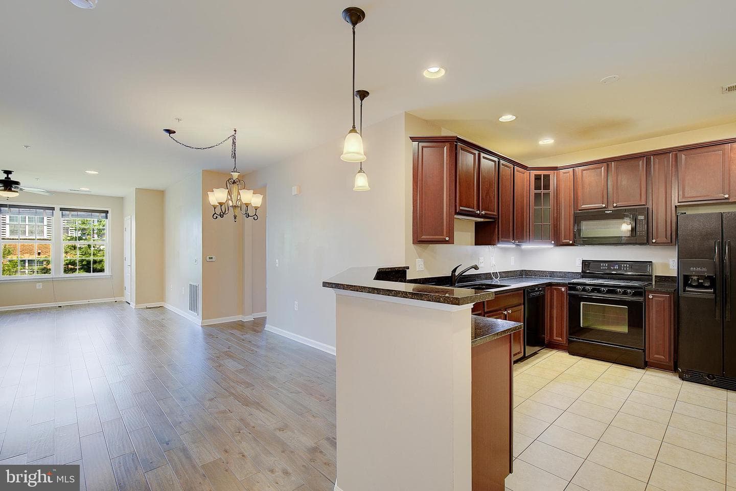 1403 Wigeon Way #302 photo 7