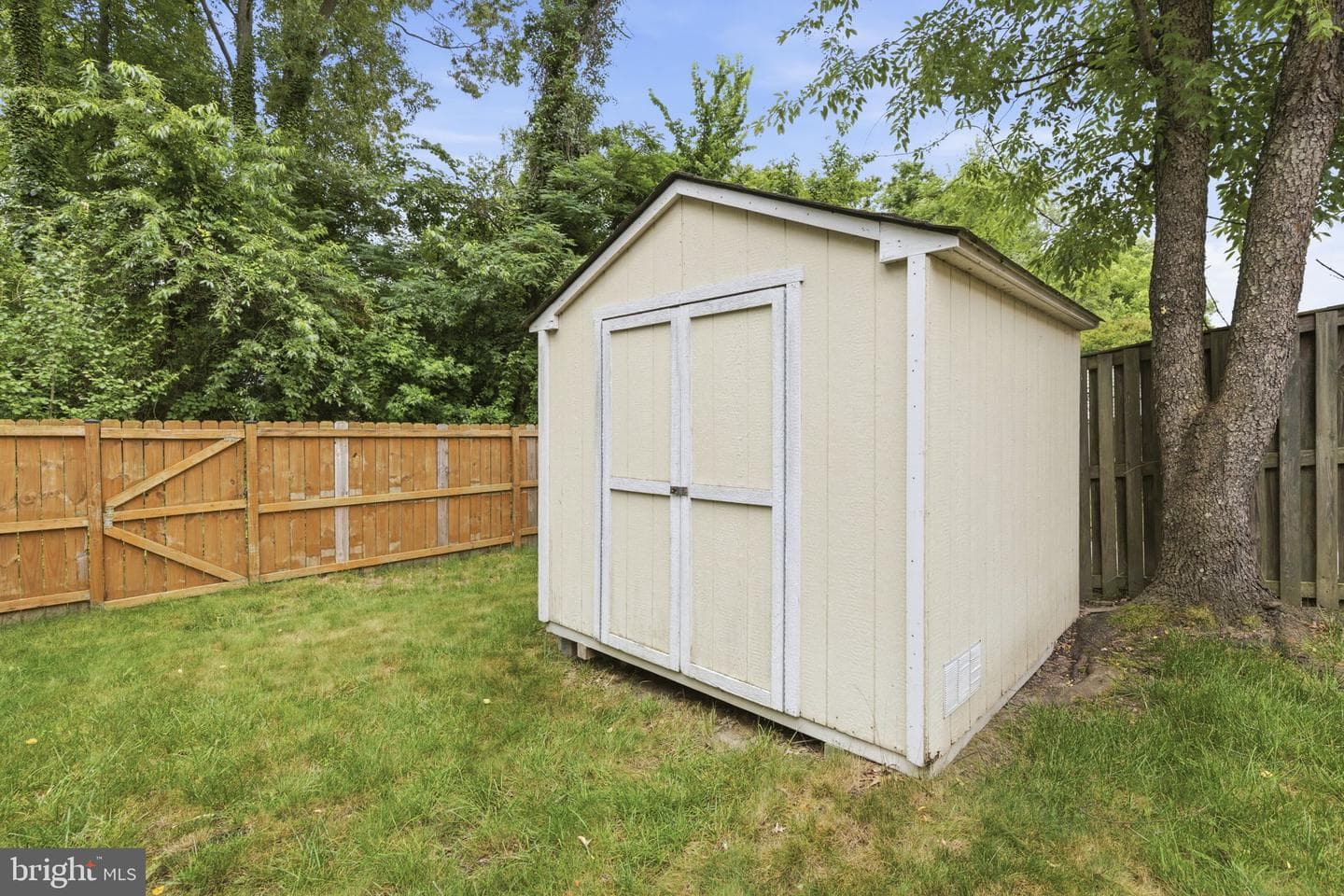 359 Hickory Nut Court photo 25