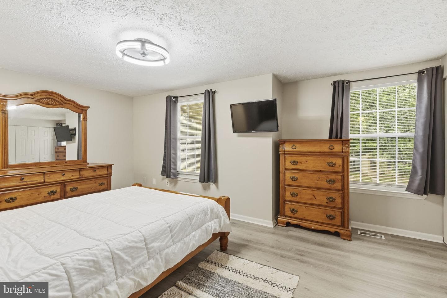 359 Hickory Nut Court photo 9