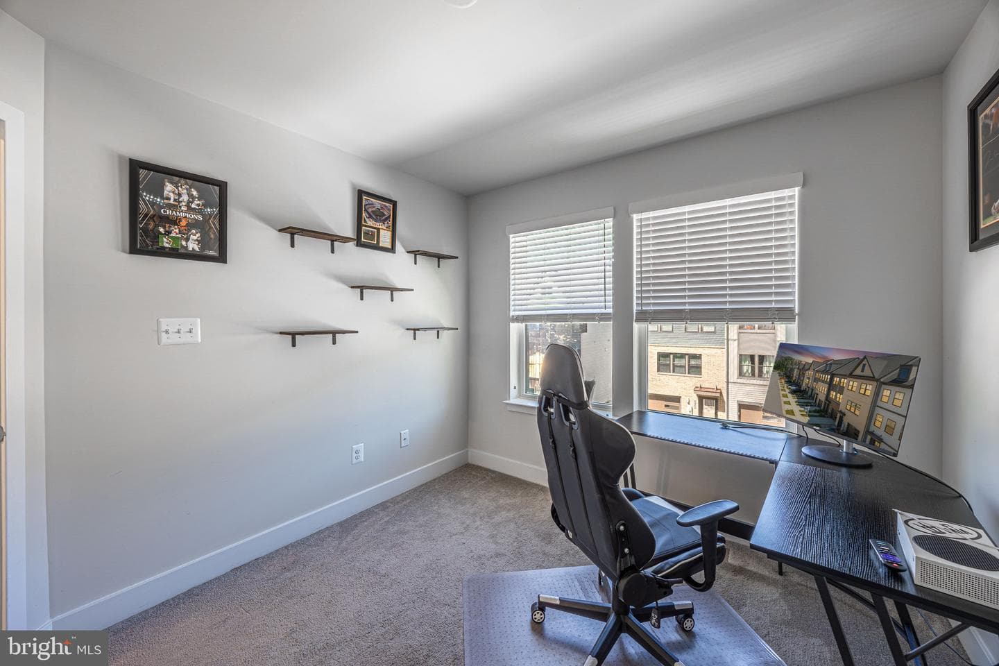 515 Levanna Lane photo 17