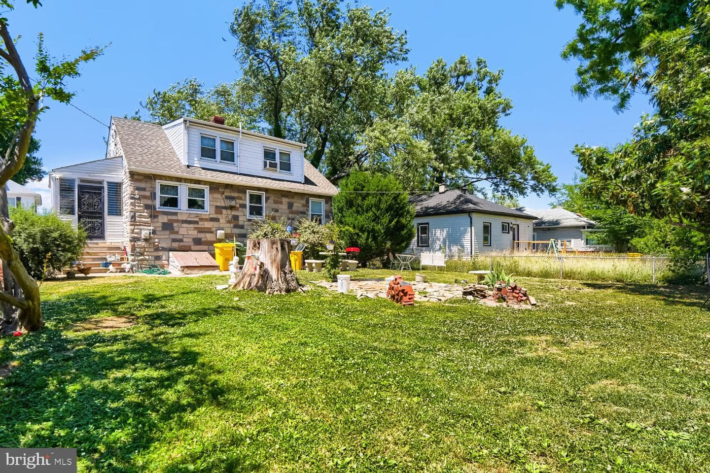 217 Doris Ave photo 16