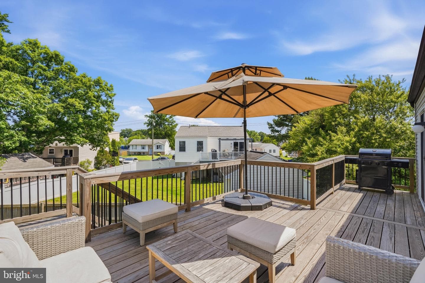 807 Oakwood Road photo 27