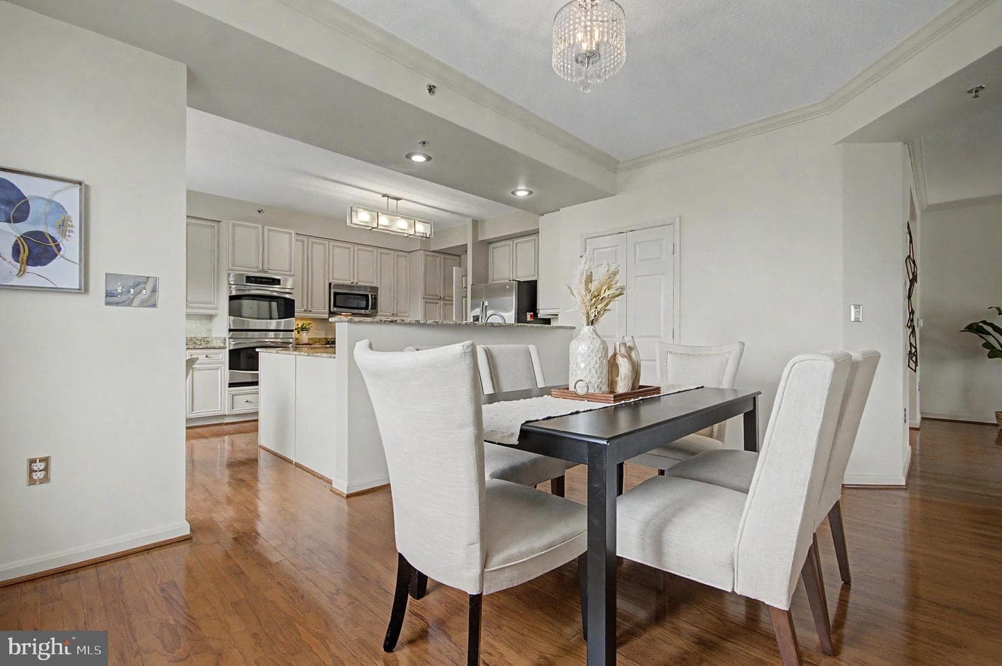 940 Astern Way #602 photo 28