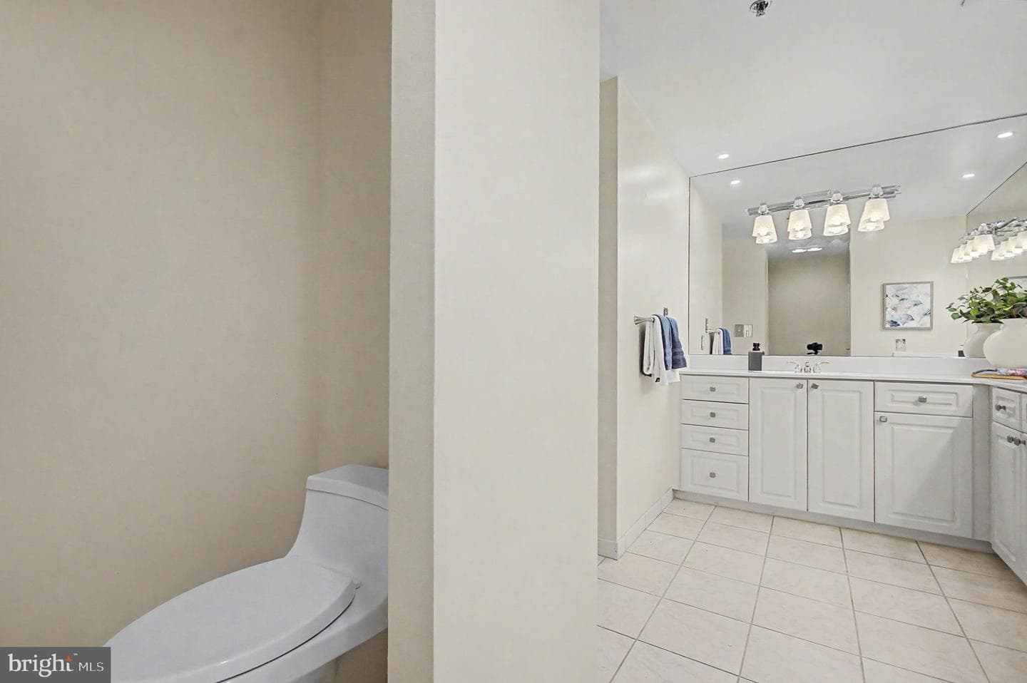 940 Astern Way #602 photo 37