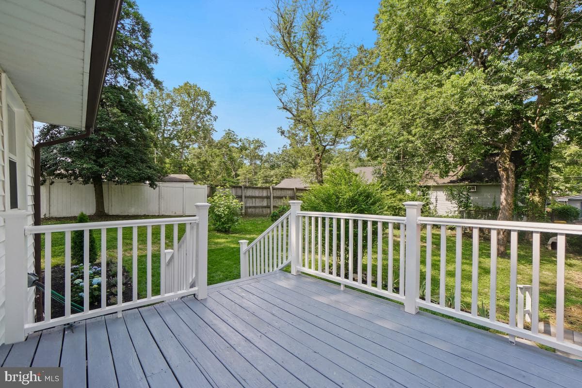 389 Chestnut Trail photo 5