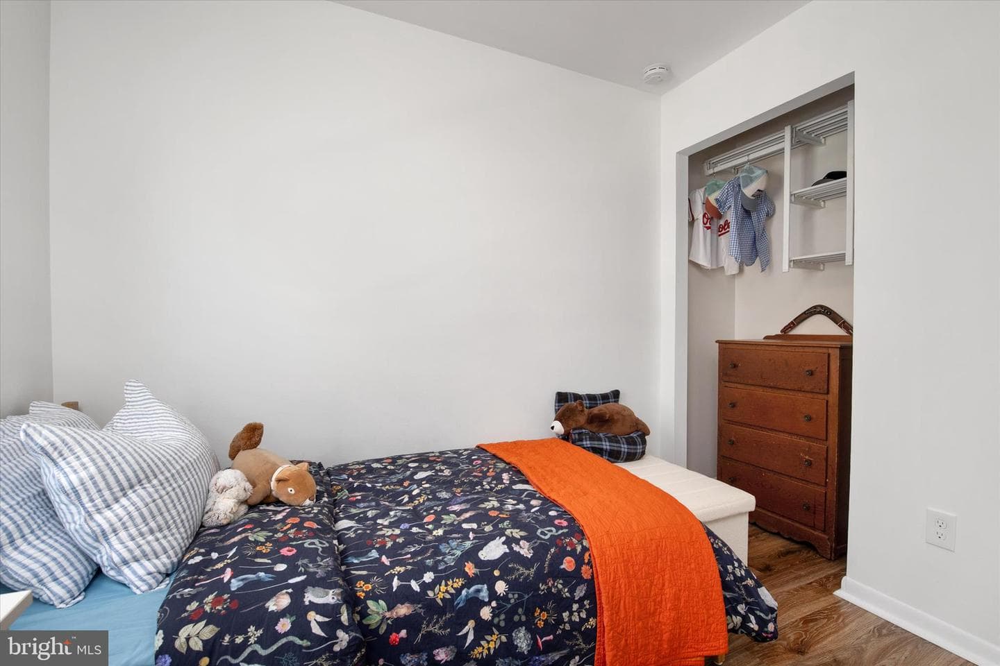 523 Benforest Drive W photo 20