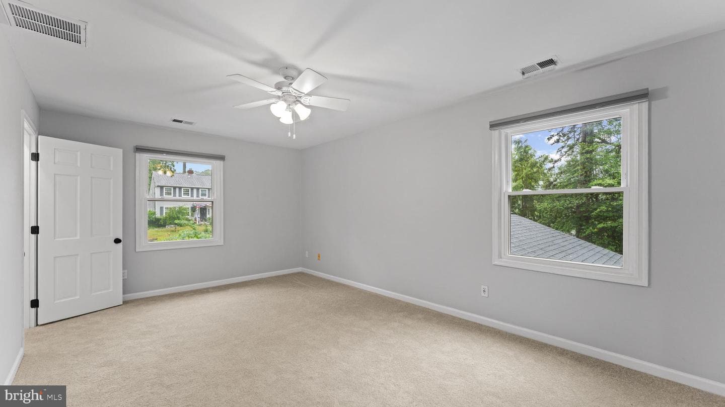 460 Blackshire Road photo 36