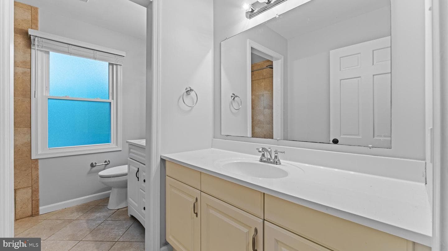 460 Blackshire Road photo 54