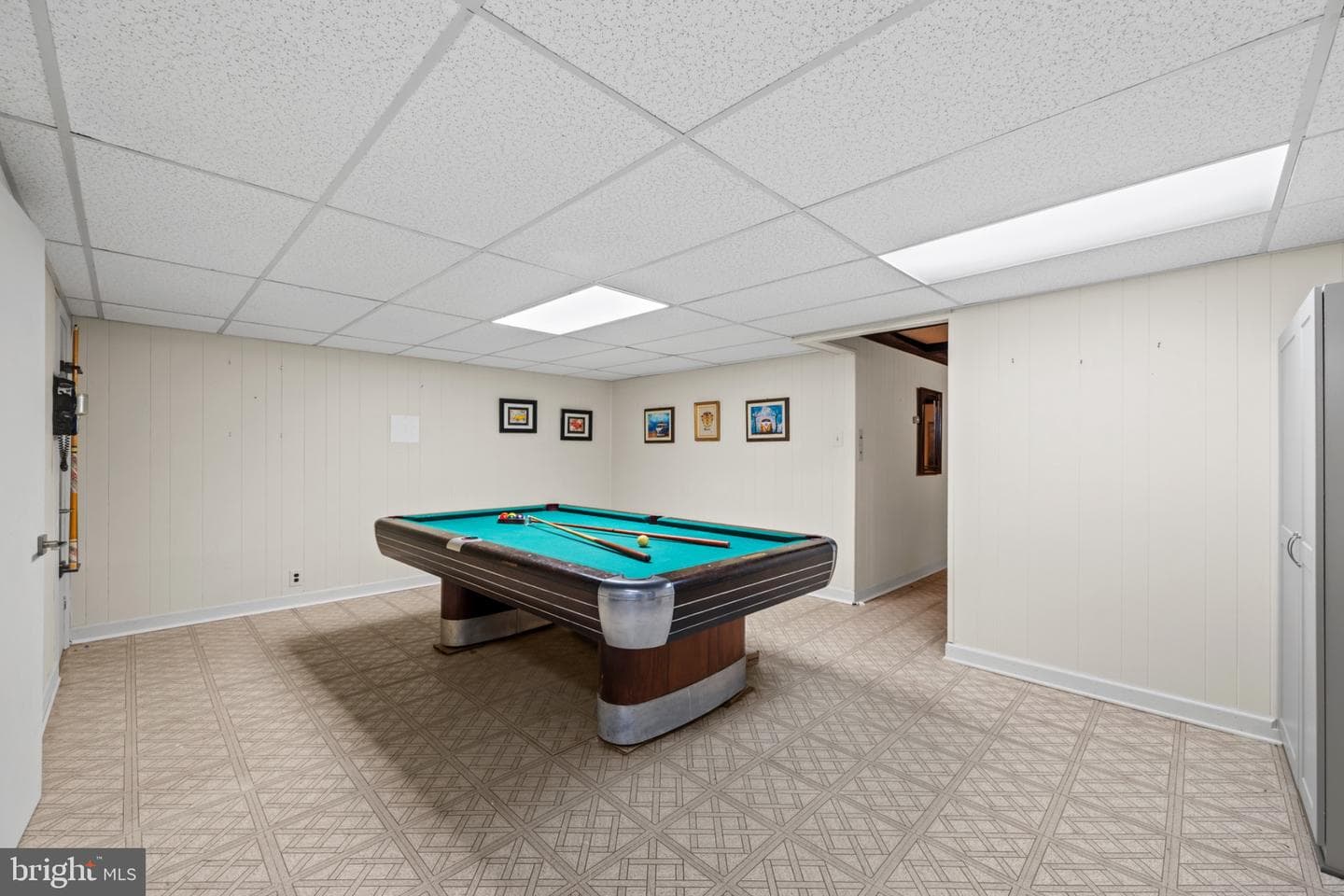 7960 Pipers Path photo 25