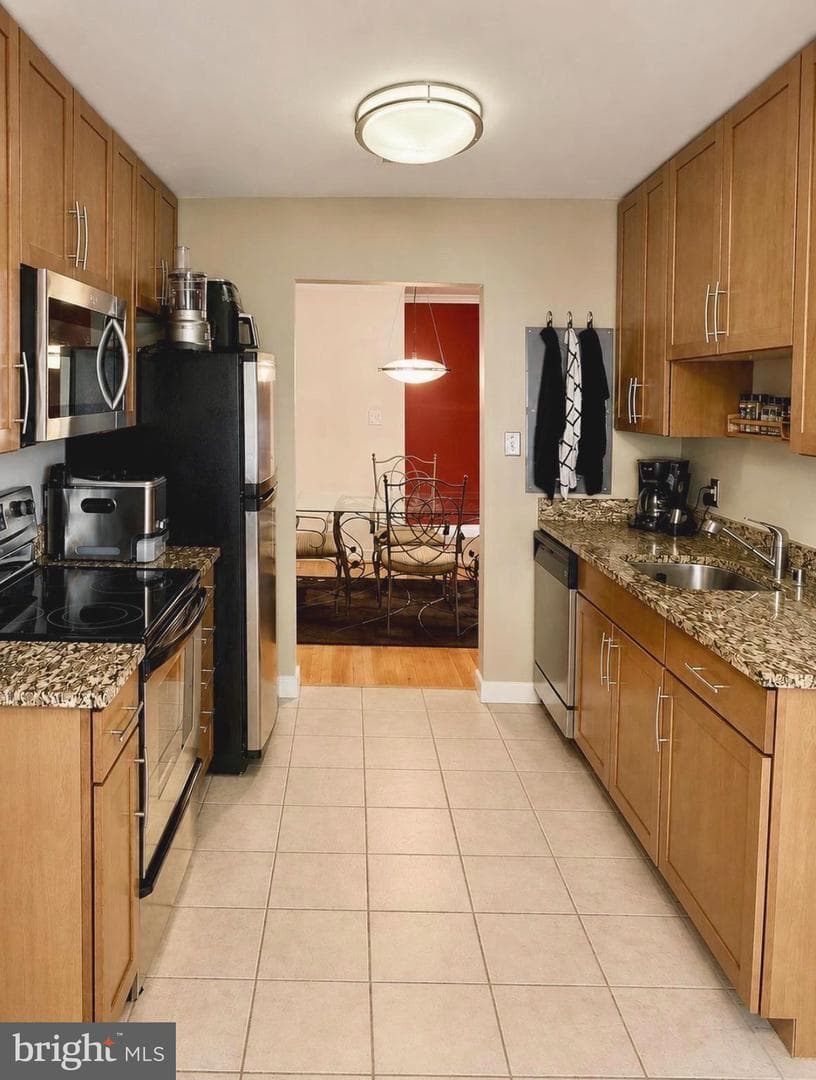 302 Hilltop Lane #h photo 11