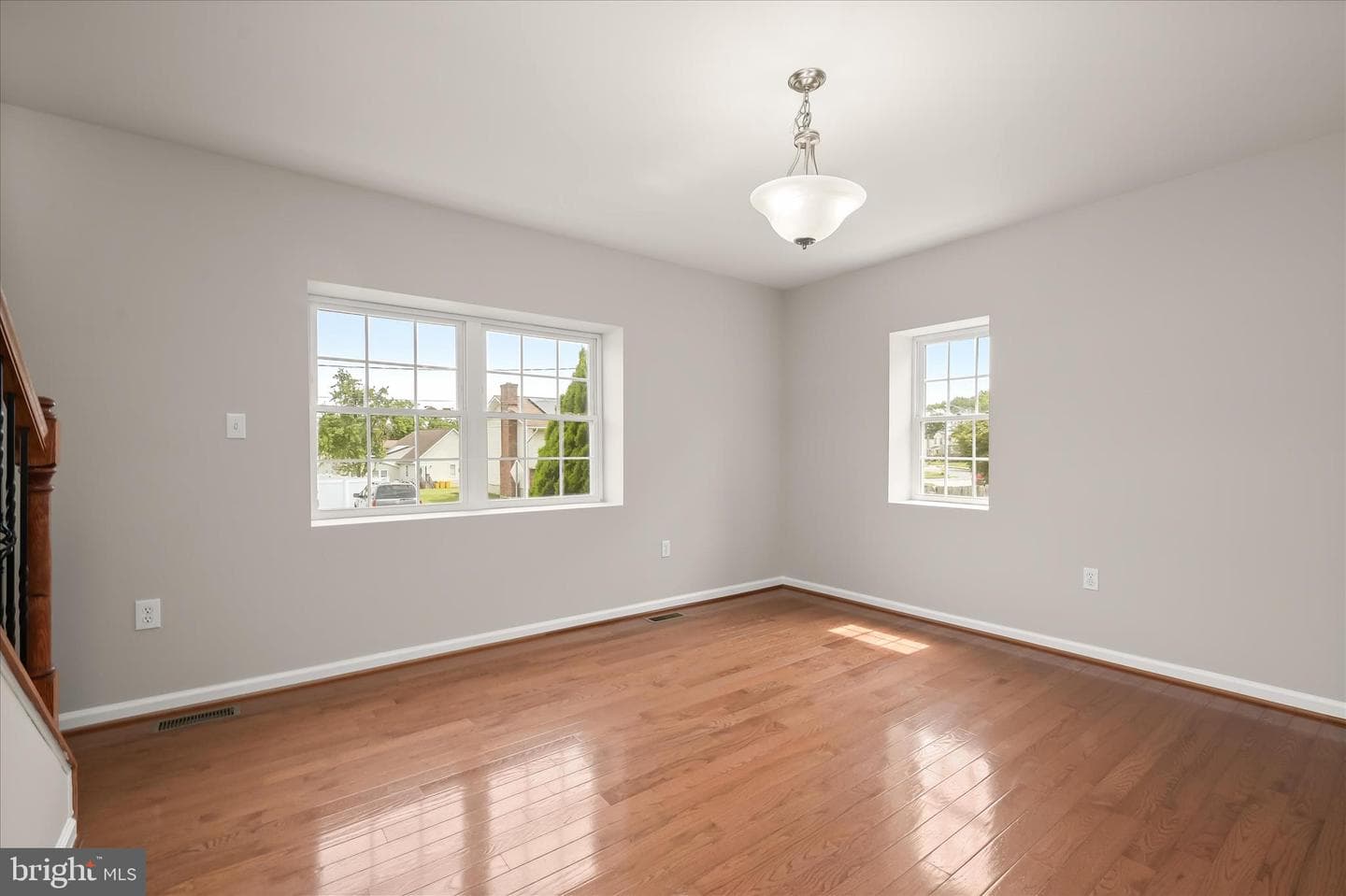 305 Bishop Avenue photo 14