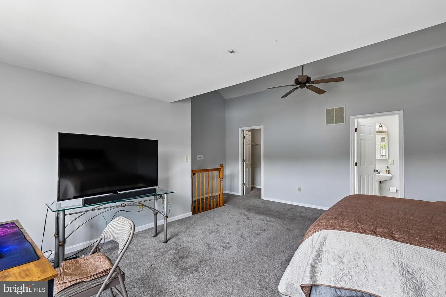 186 Langdon Farm Circle photo 15