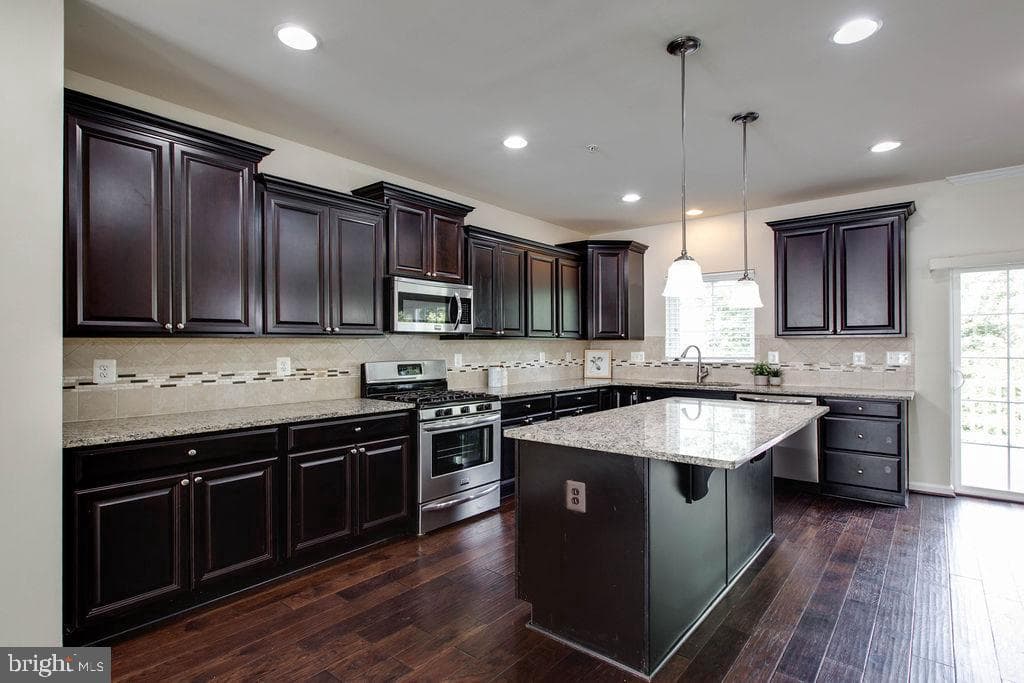 7108 River Birch Drive photo 13