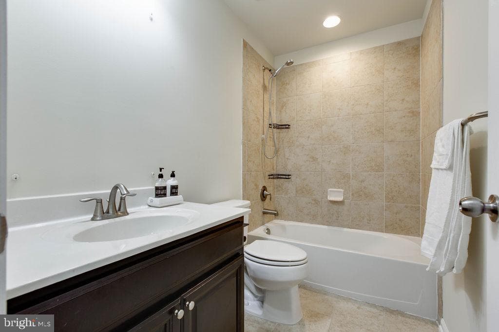 7108 River Birch Drive photo 29