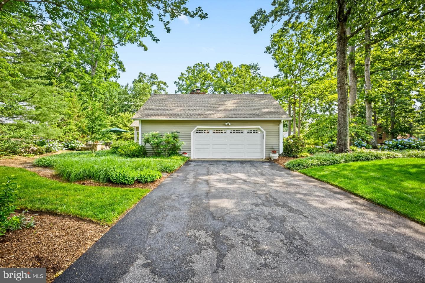 381 Sheffield Road photo 42