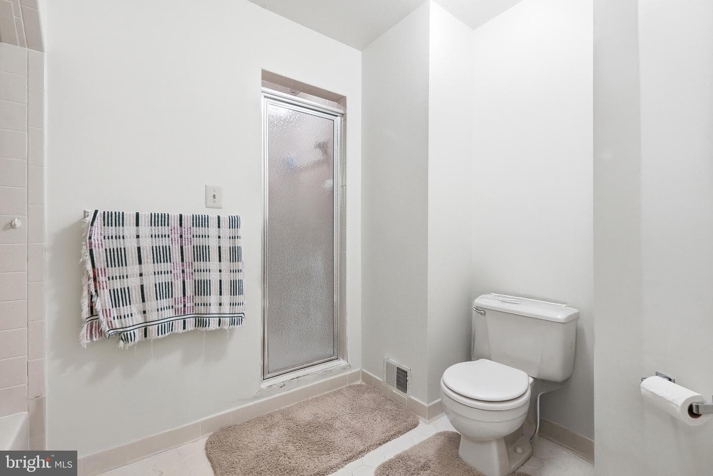 2144 Colonel Way photo 29