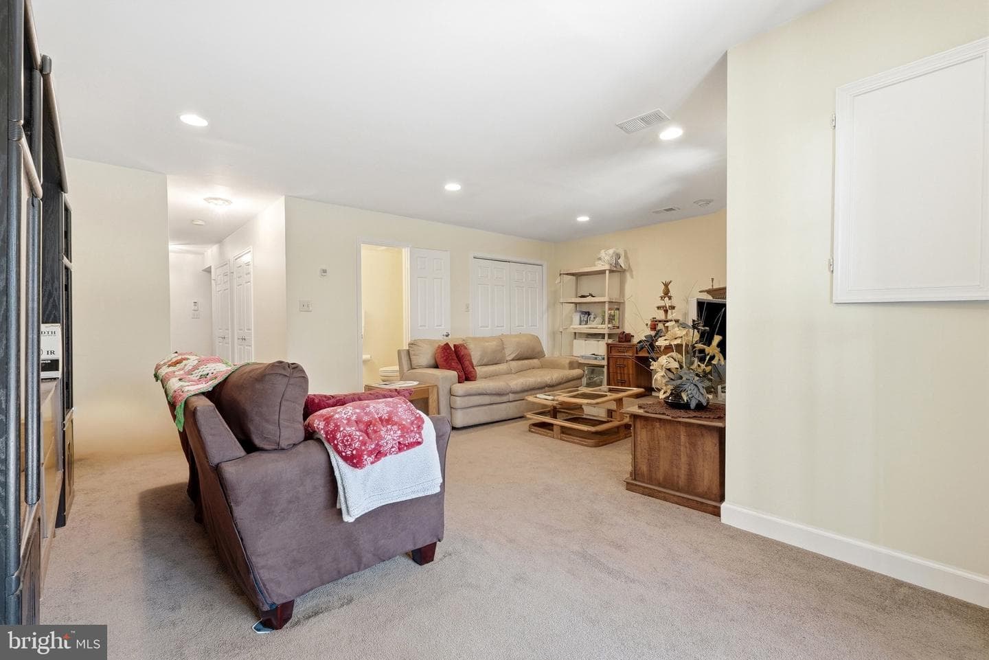 2144 Colonel Way photo 35