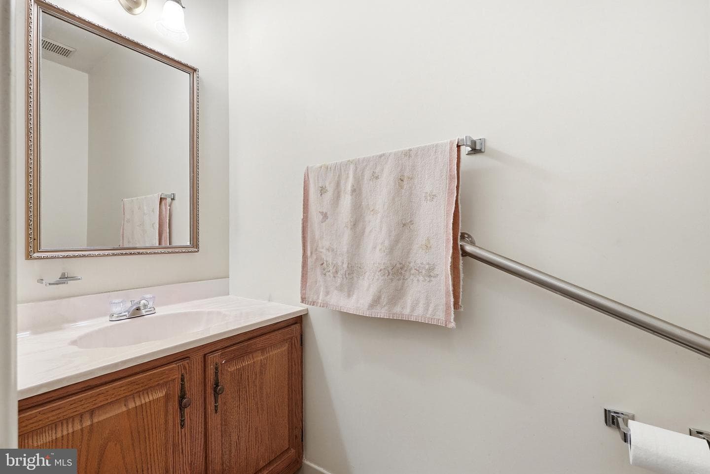 2144 Colonel Way photo 36