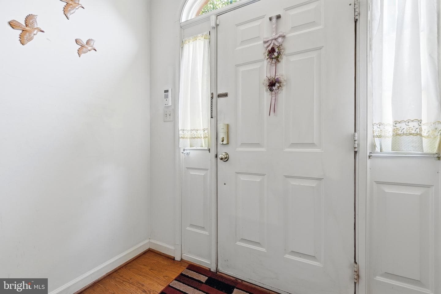 2144 Colonel Way photo 5