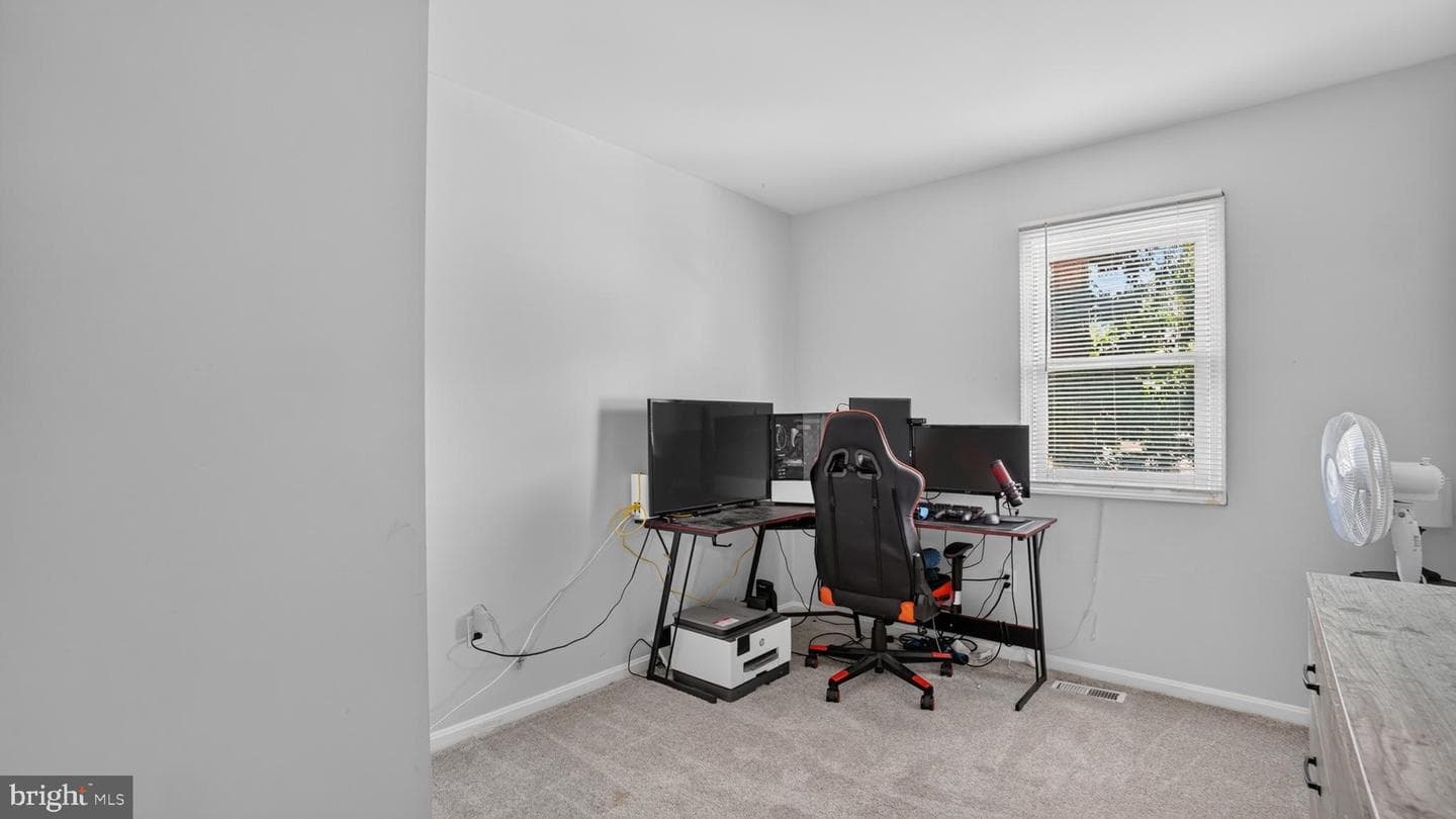 415 Fairmount Drive photo 23