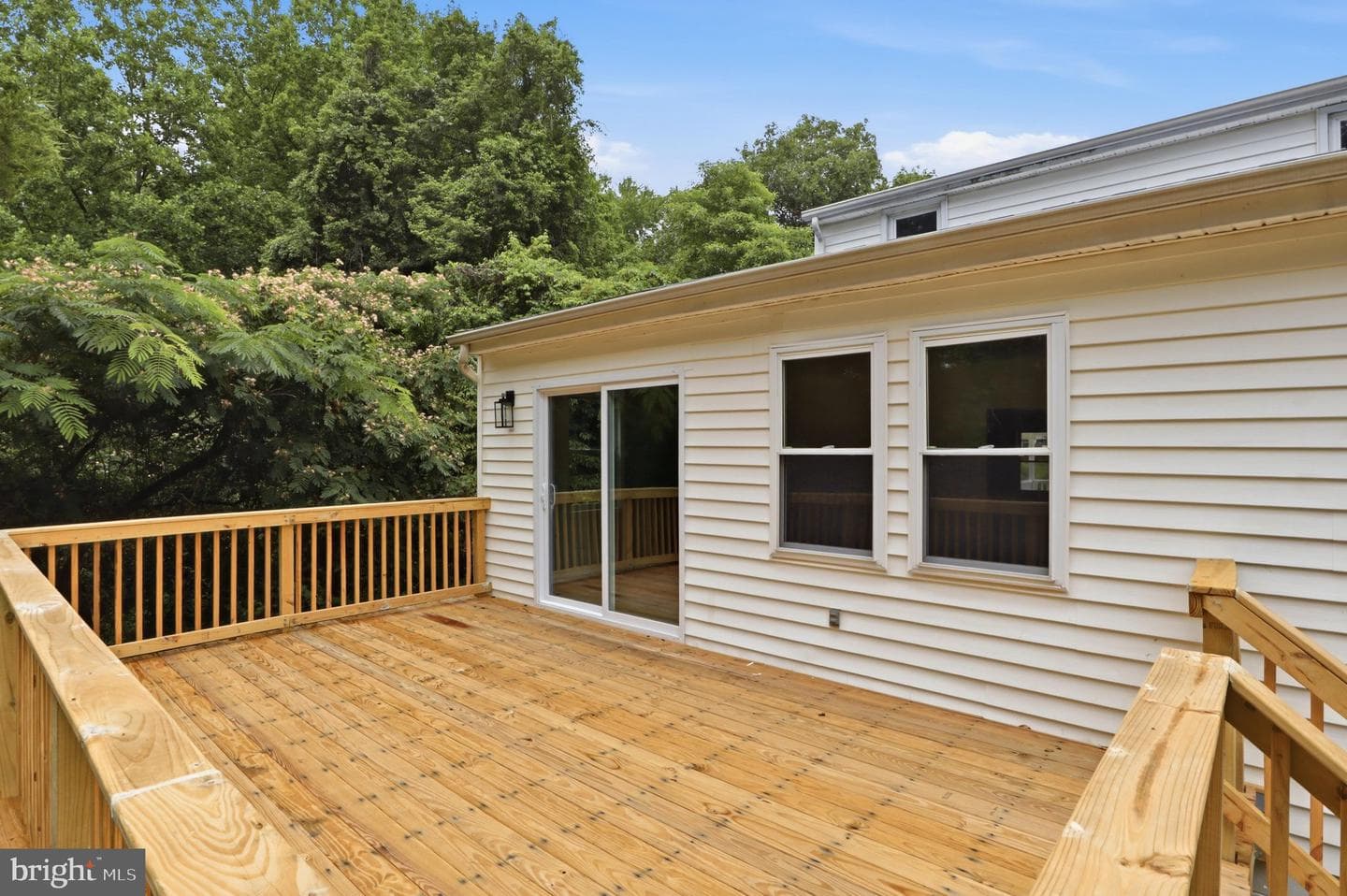 105 Simmons Lane photo 35