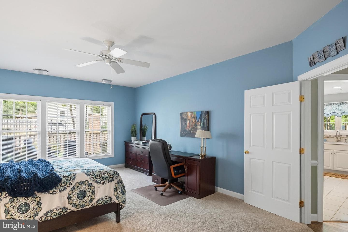 338 Hamlet Circle photo 17