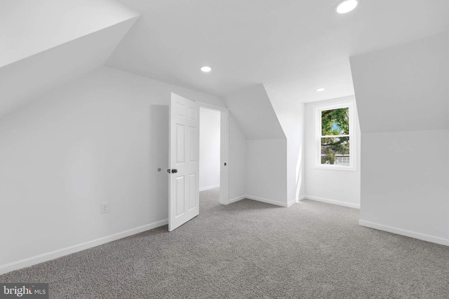 7529 Baltimore Annapolis Boulevard photo 32