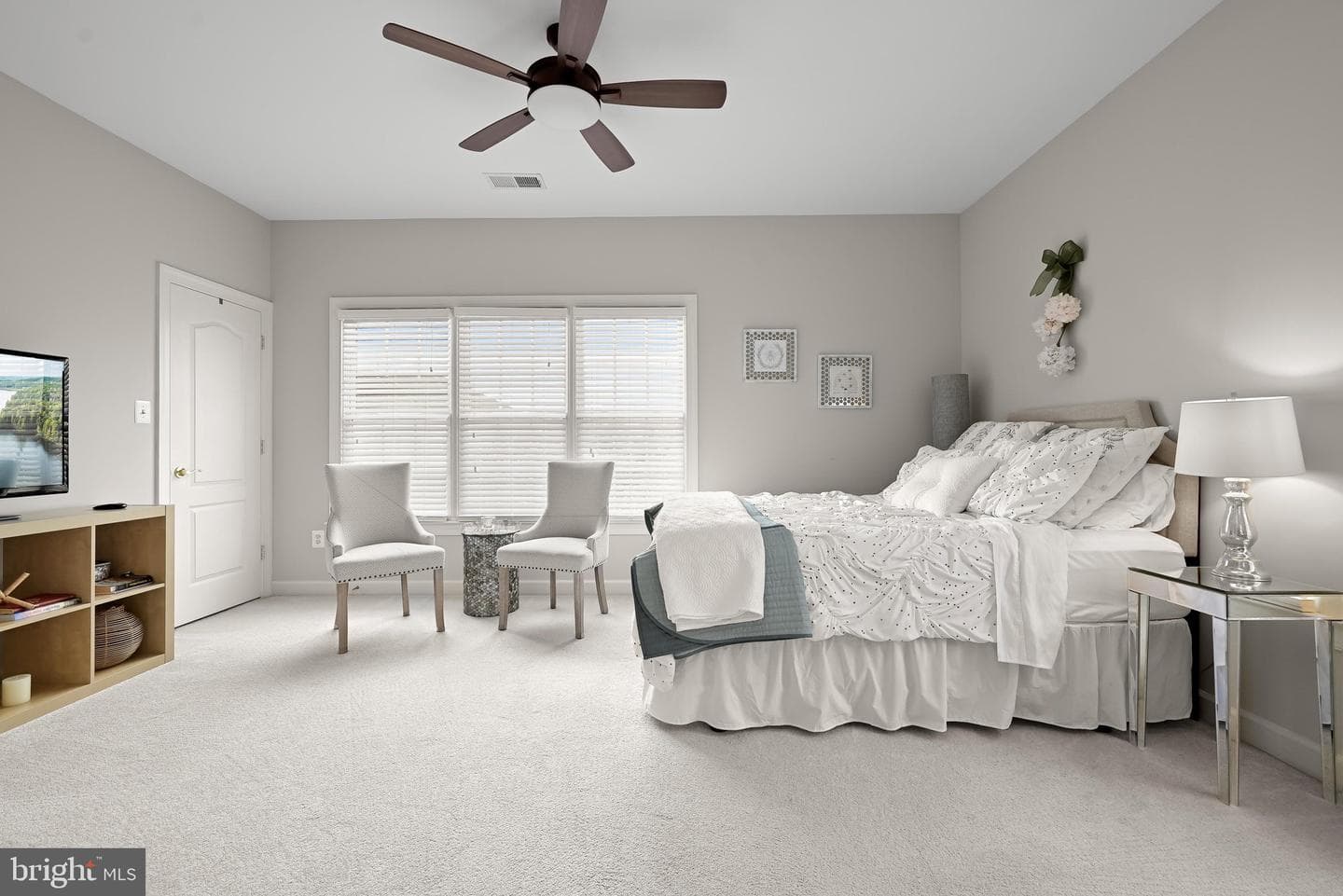 704 Brannock Terrace photo 47