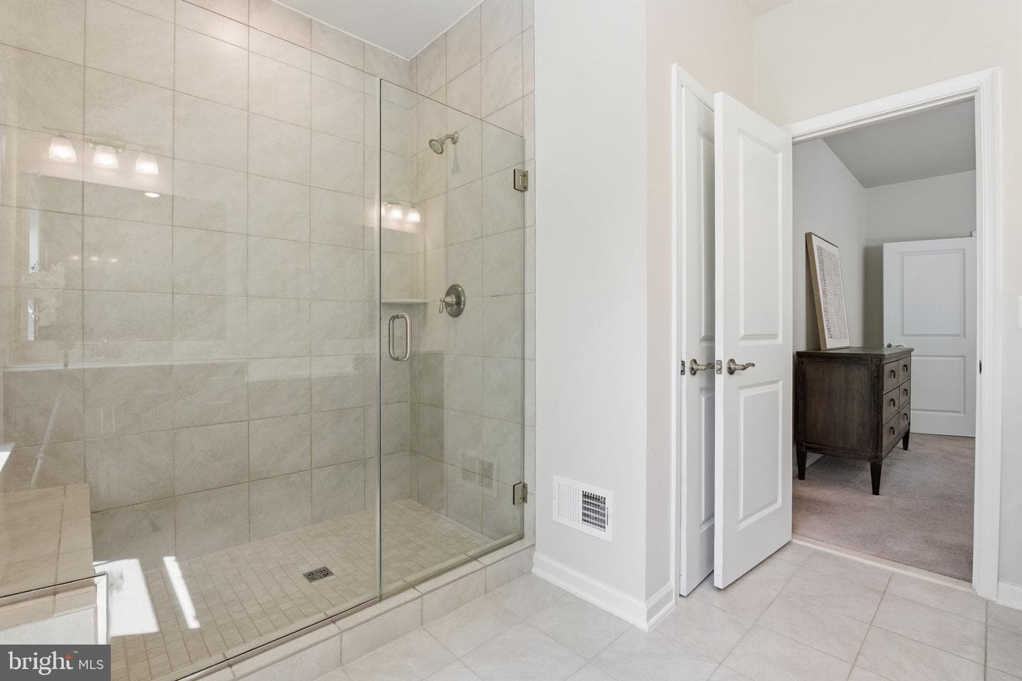 3414 Watershed Boulevard photo 23