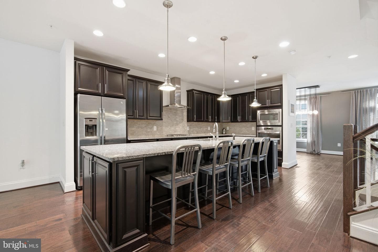 148 Merrimack Way photo 8