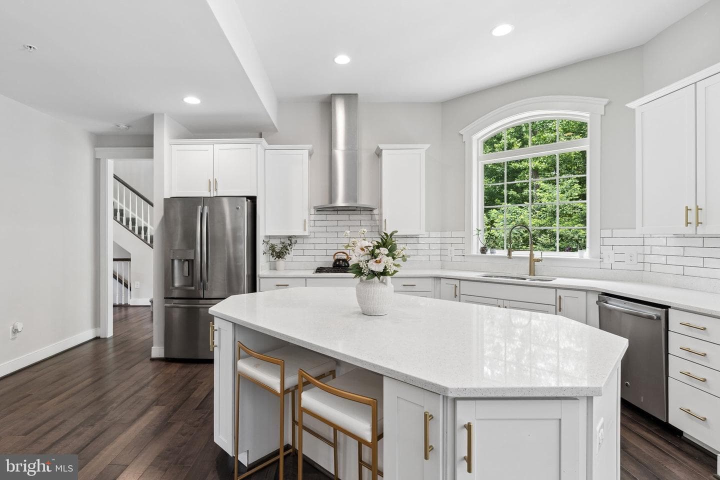 2019 Basil Hall Court photo 18