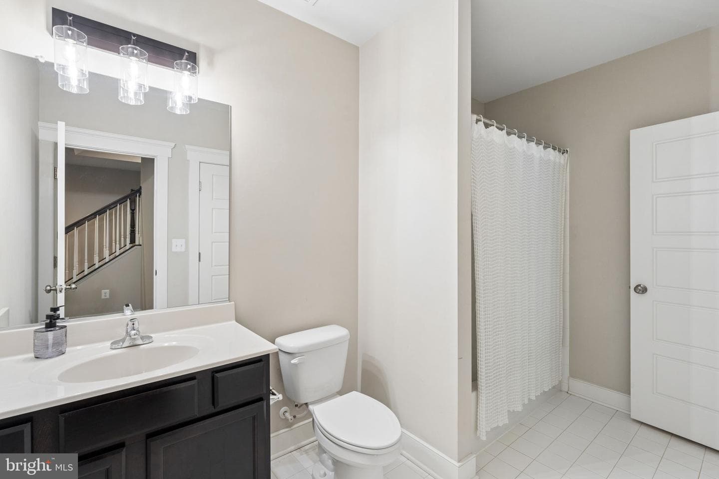 2019 Basil Hall Court photo 75