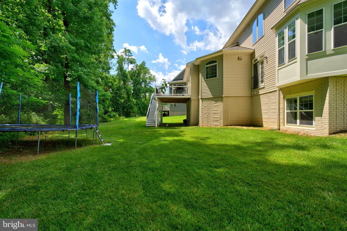 2019 Basil Hall Court photo 81
