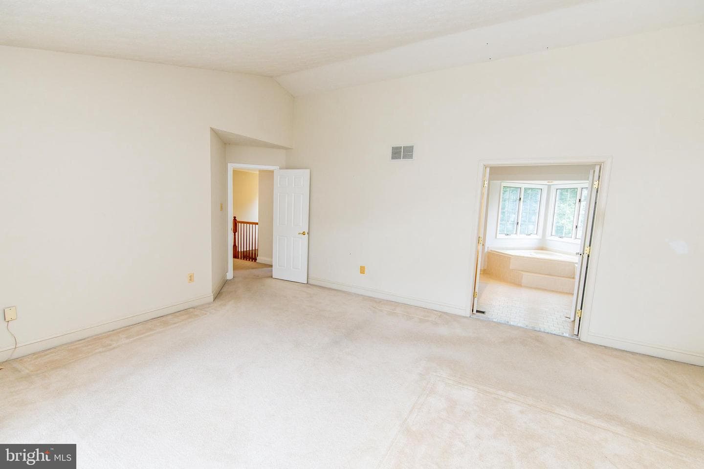 734 Thornwood Drive photo 21