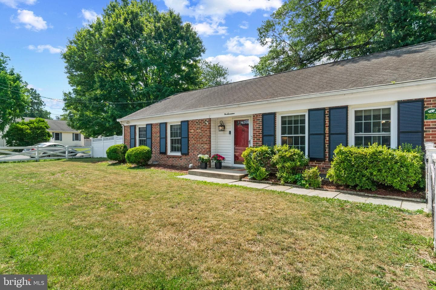 117 Oakwood Road photo 54