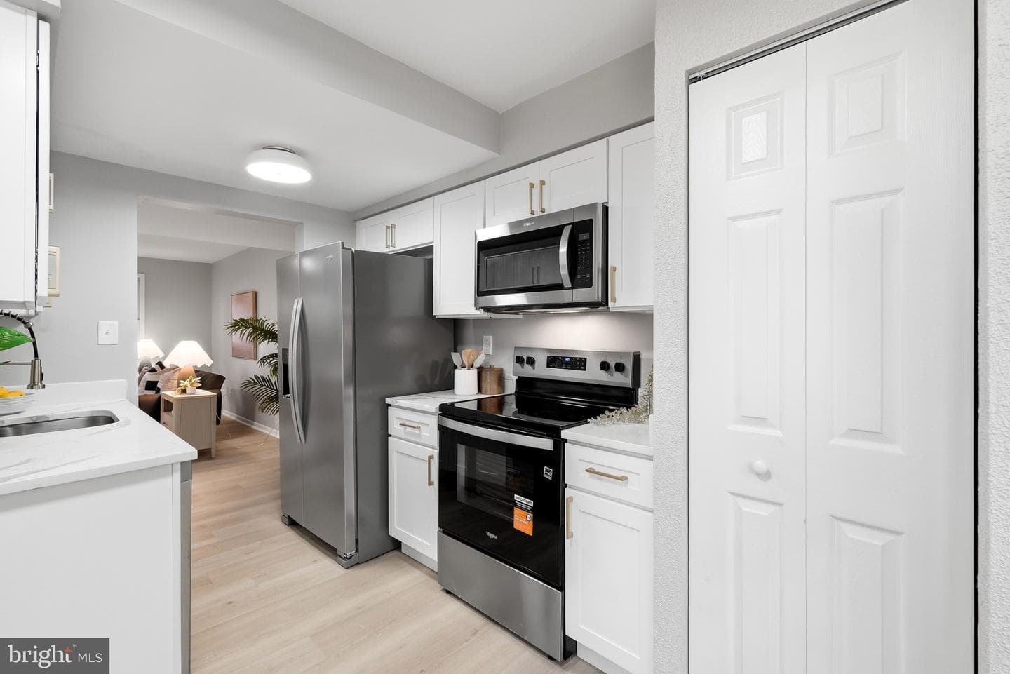 1814 Aberdeen Circle photo 7