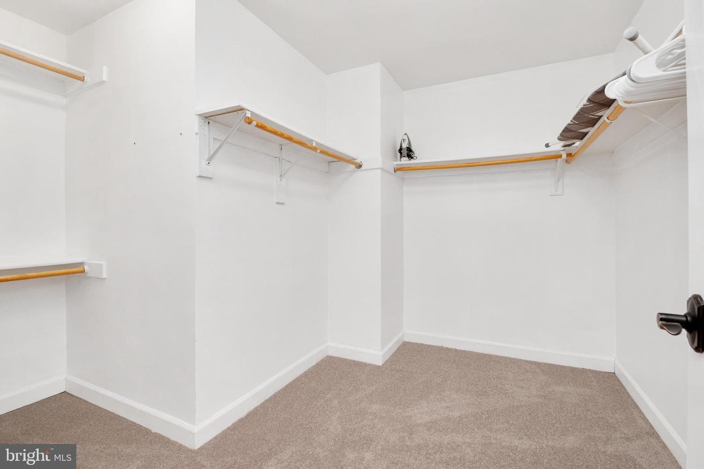 3 Sewall Court photo 34