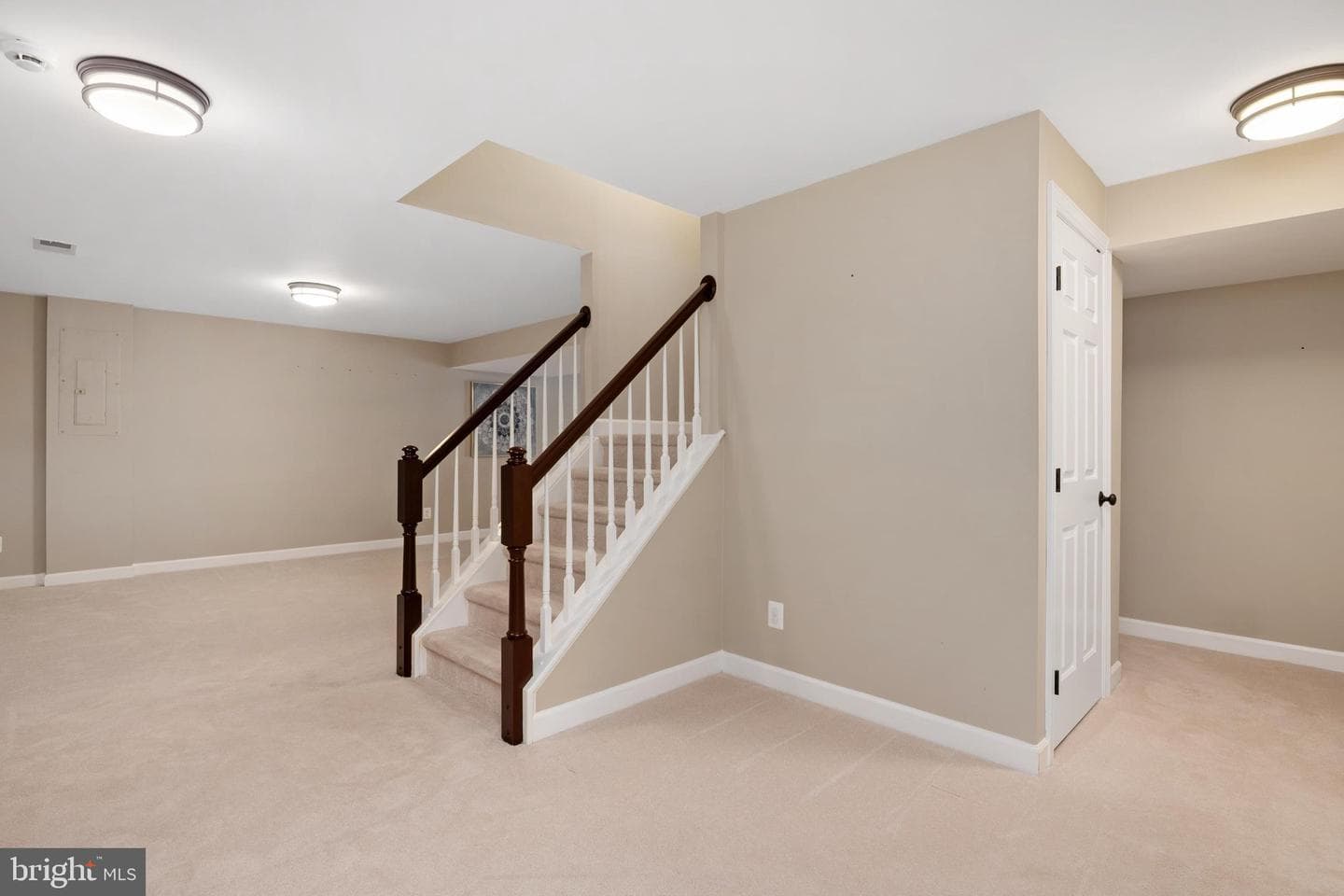 3 Sewall Court photo 47