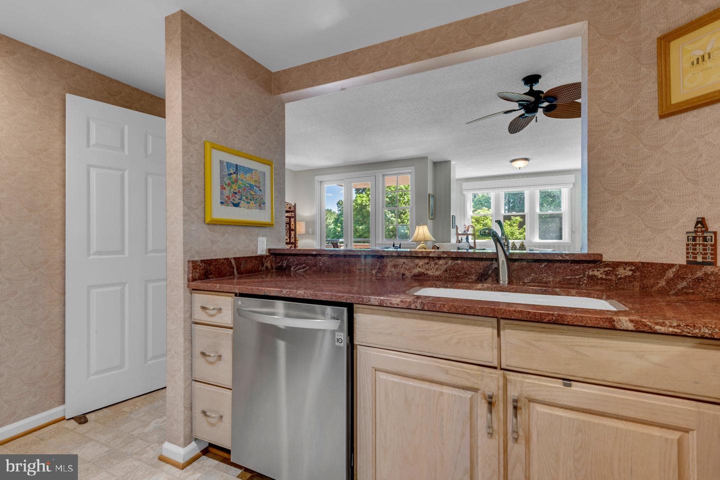 930 Astern Way #204 photo 10
