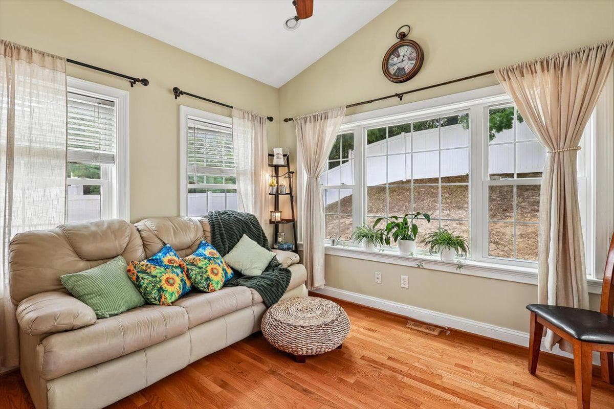803 Gardenia Road #2 photo 10