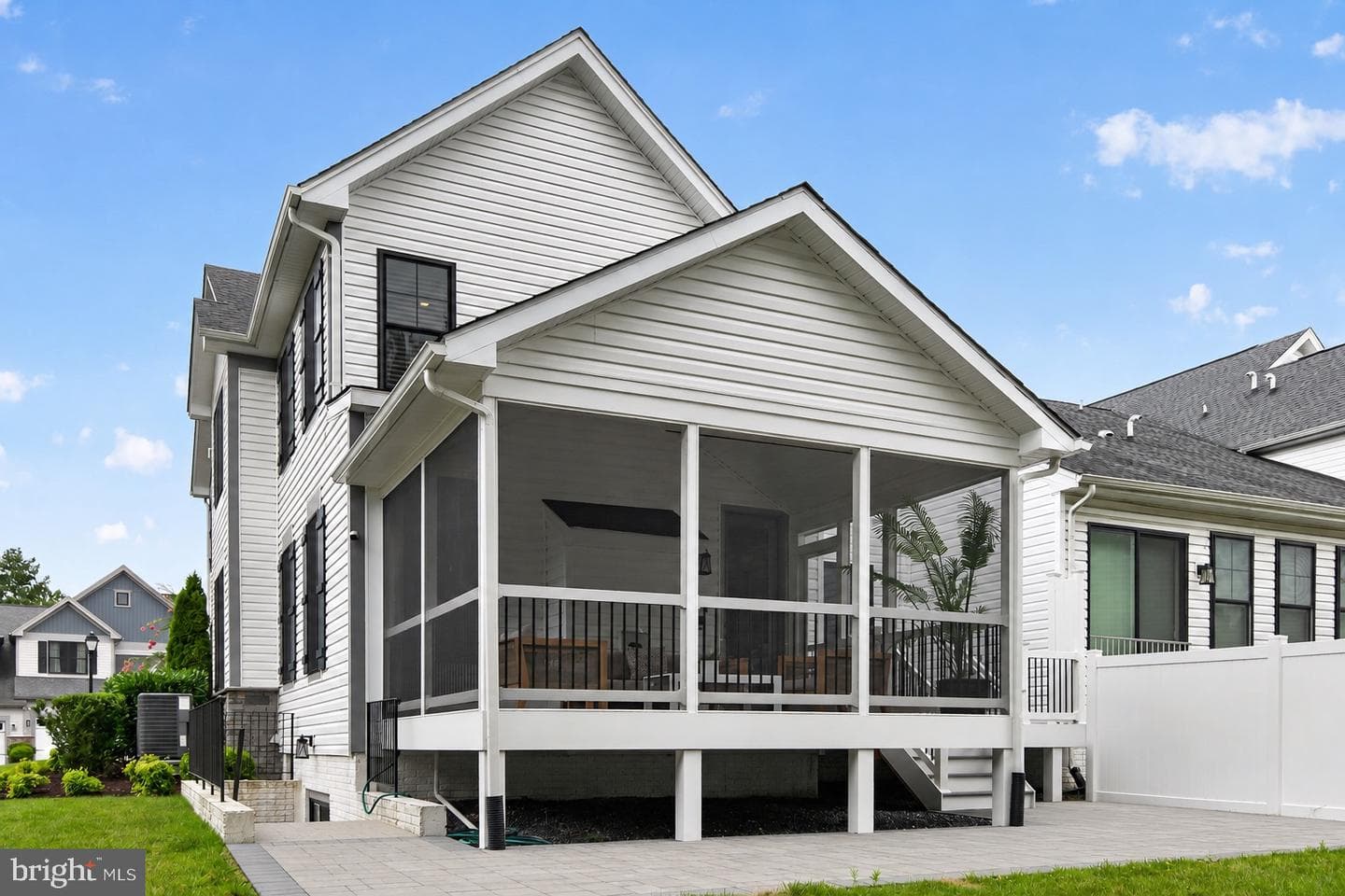 8638 Saint Anthony Drive photo 40