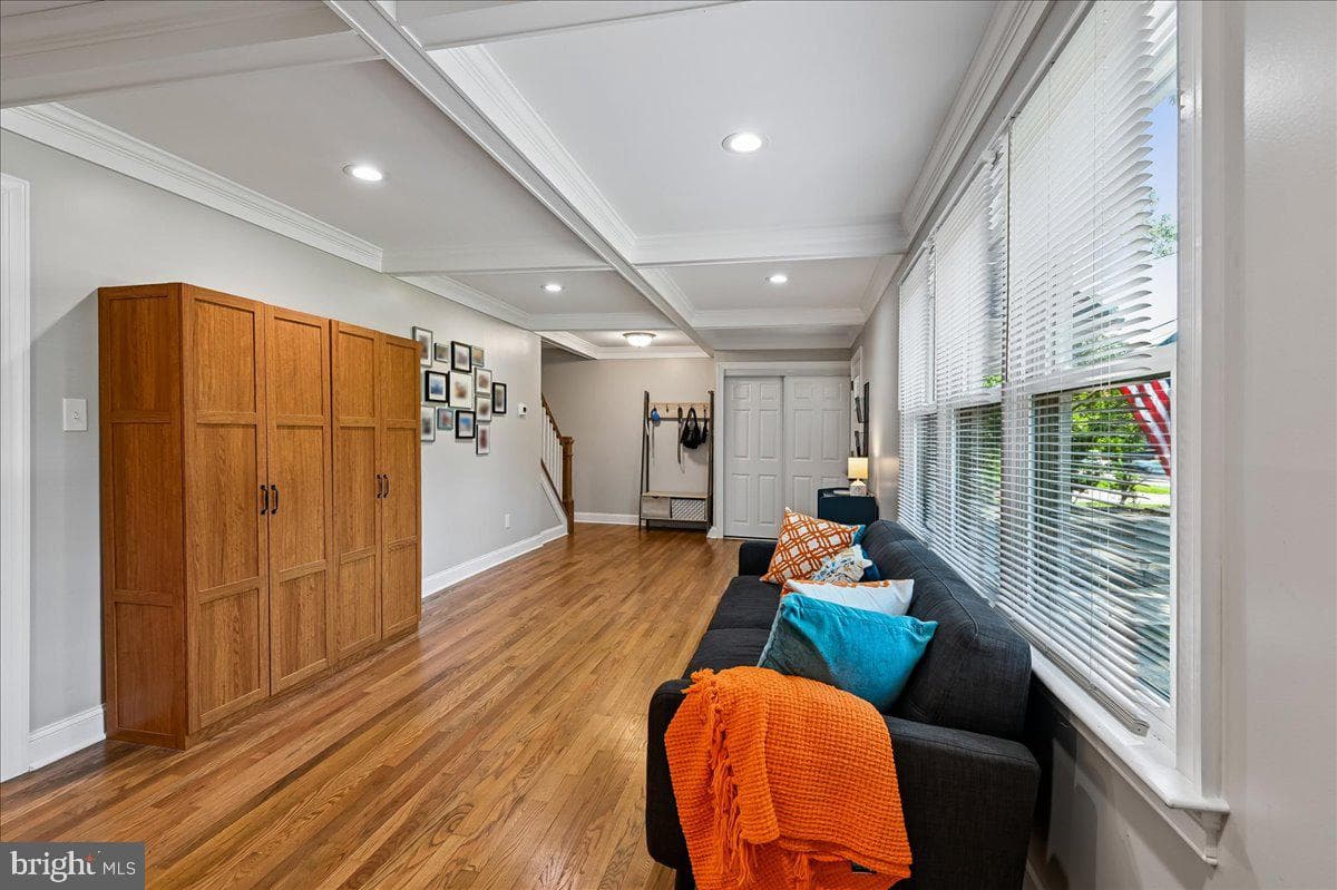 252 Magothy Bridge Road photo 6