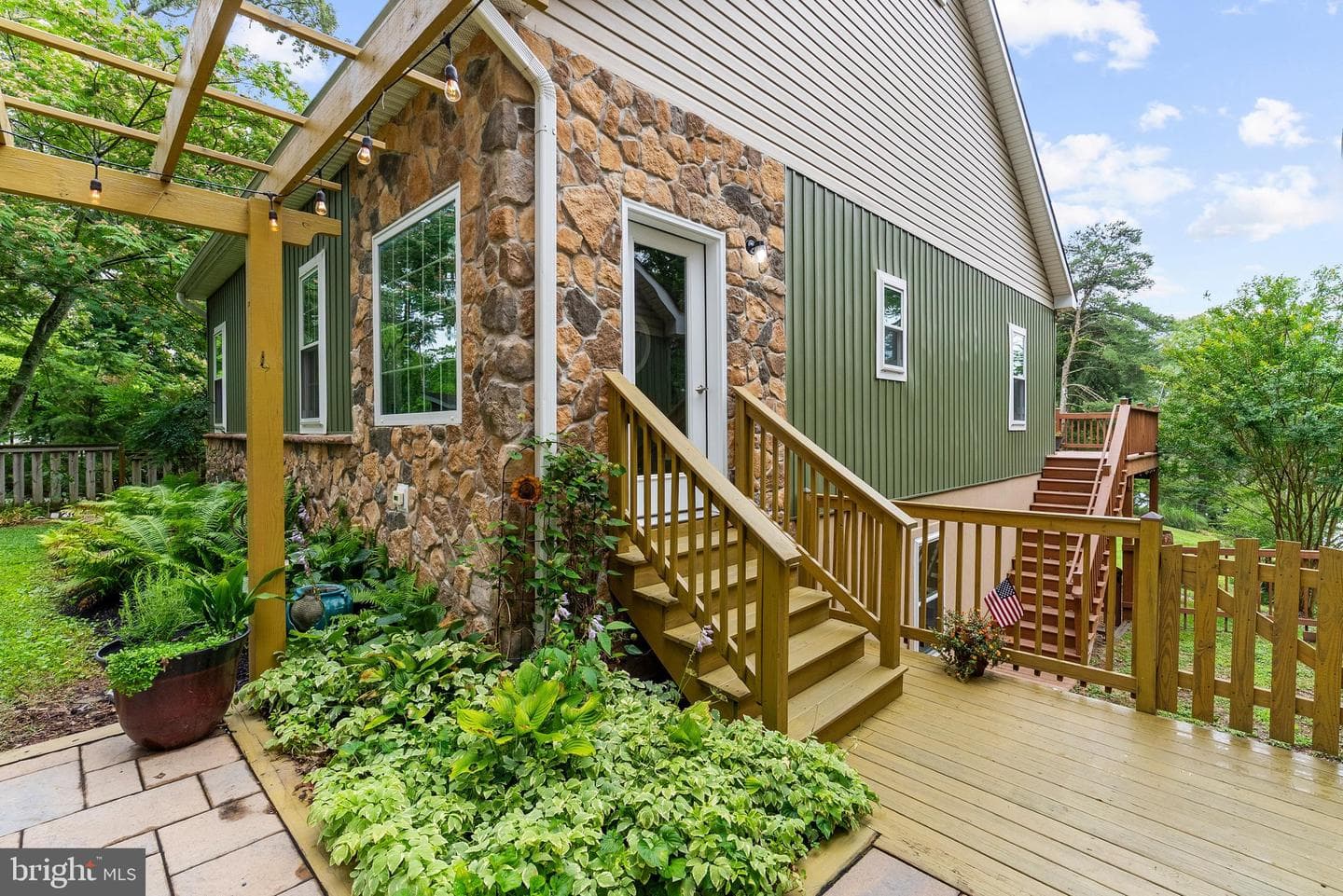 328 Oakdale Road photo 11