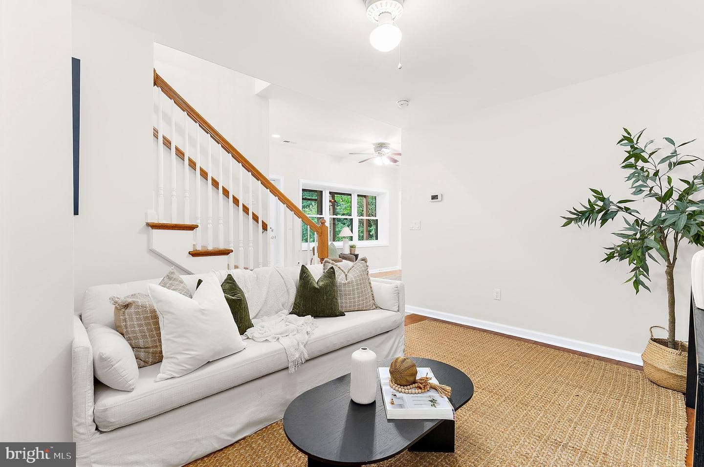 328 Oakdale Road photo 45