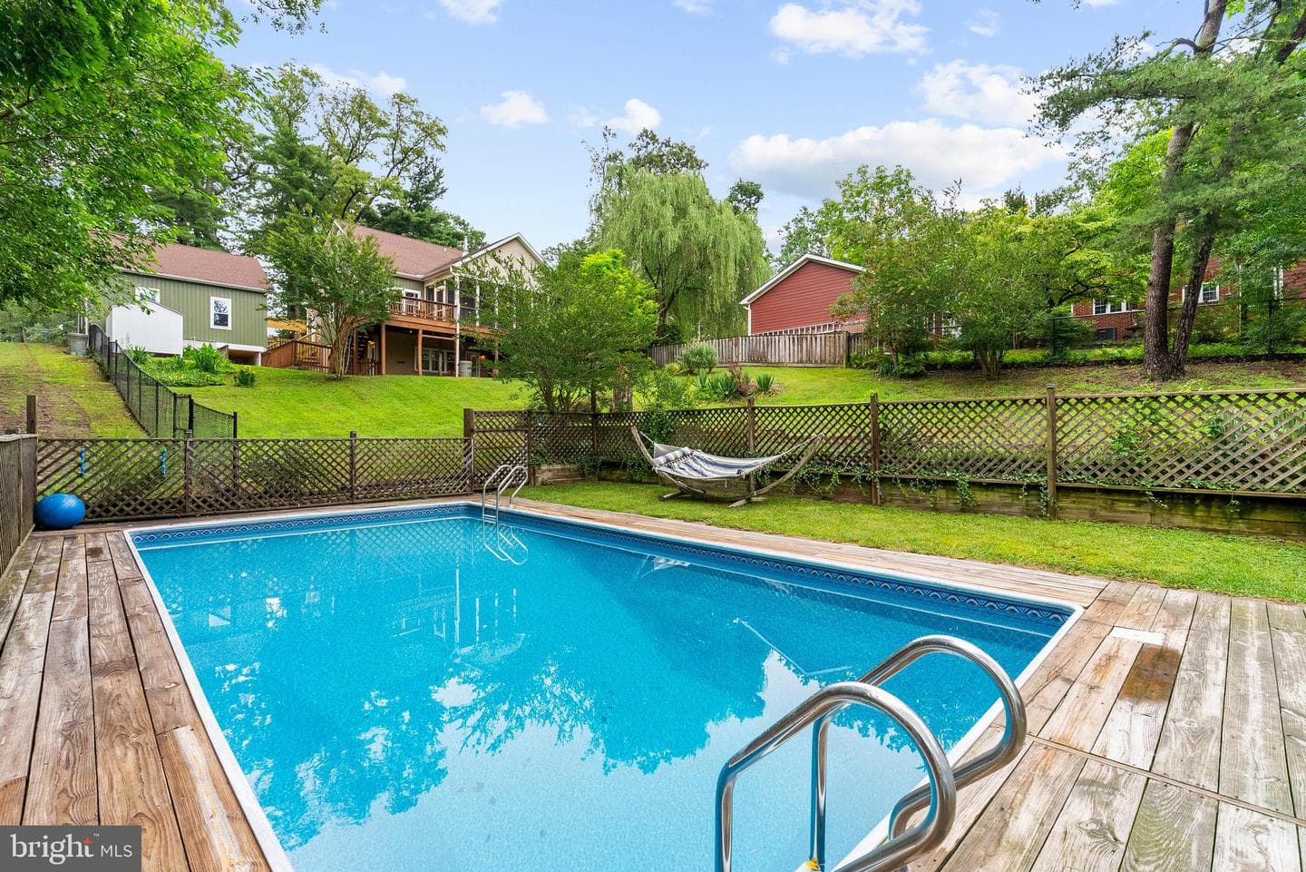 328 Oakdale Road photo 81
