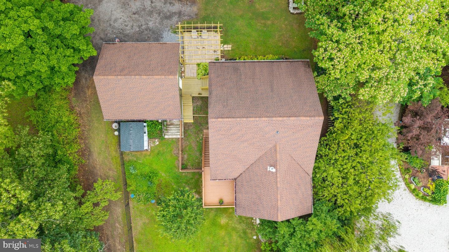 328 Oakdale Road photo 92