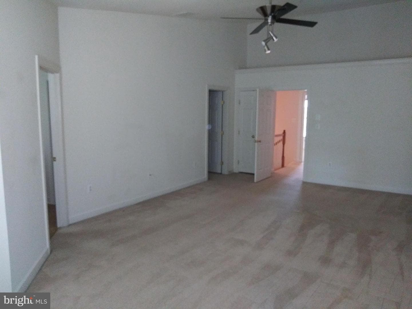 7232 Fair Oak Drive photo 7