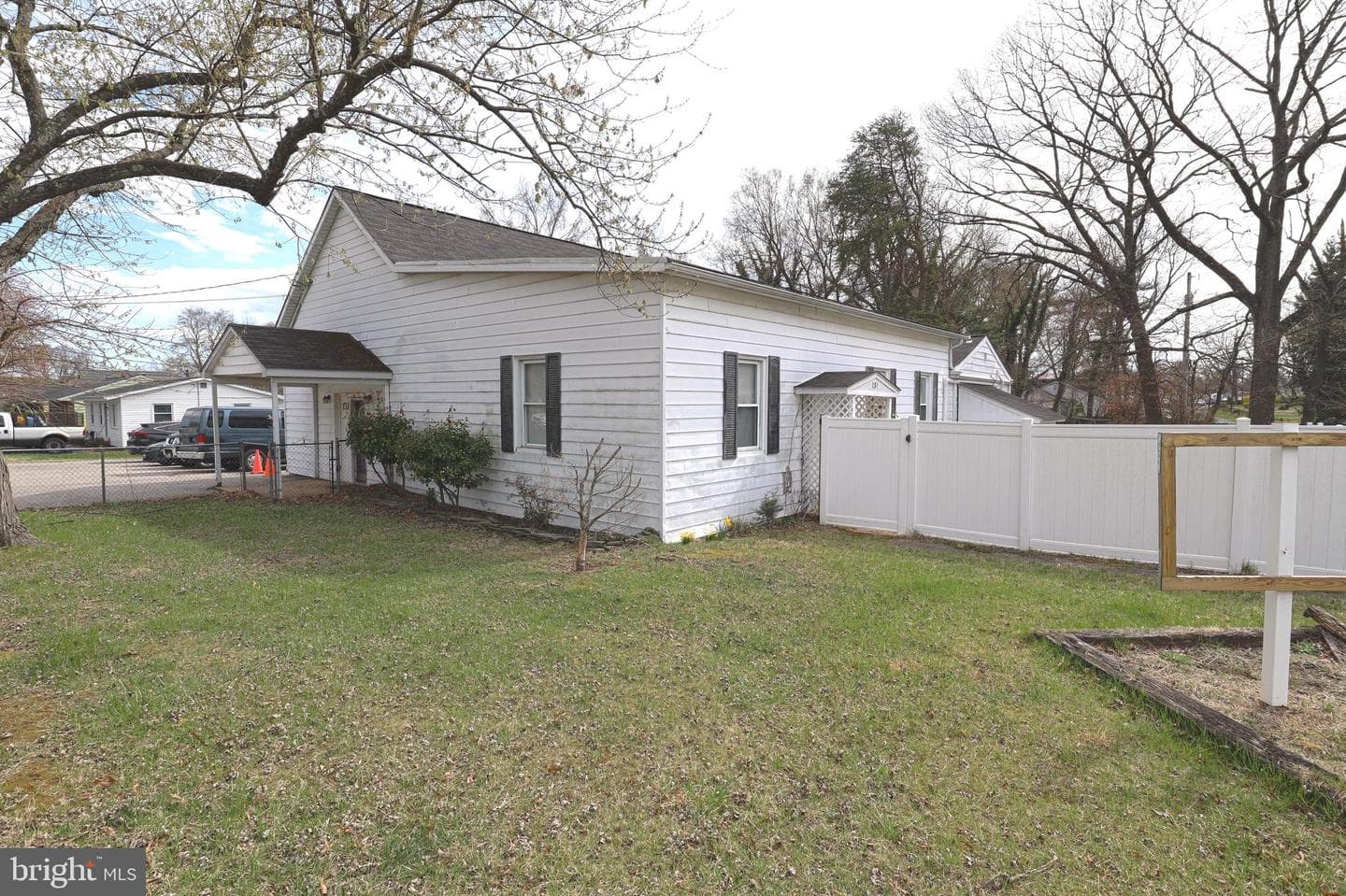 131 Midland Road photo 37