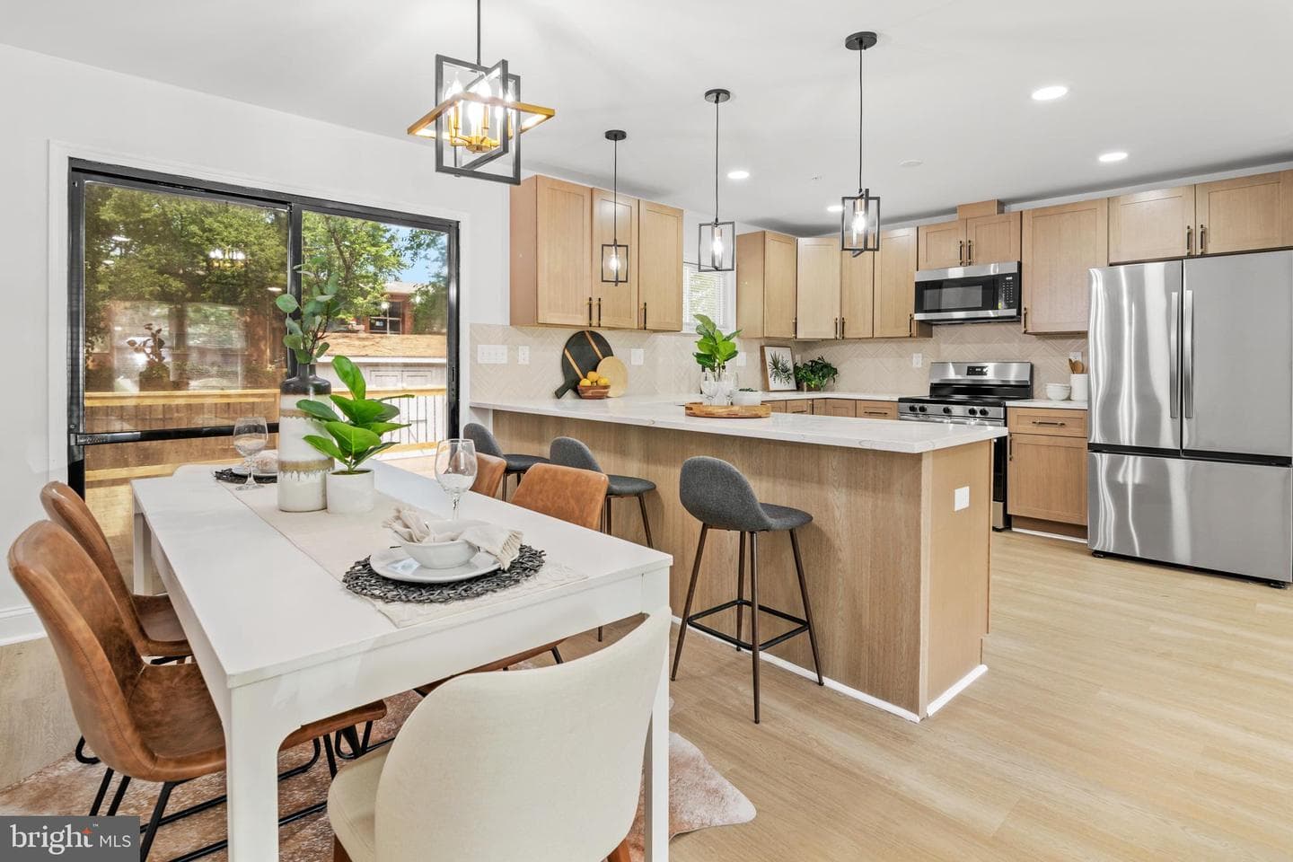 1424 Regent Street photo 16